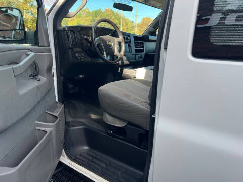 2016 Chevrolet Express LS 3500