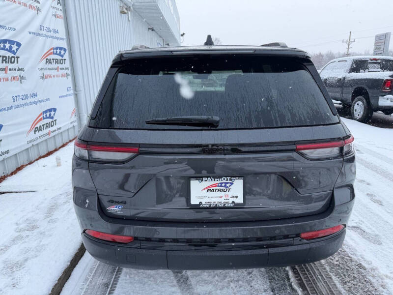 2025 Jeep Grand Cherokee Altitude X