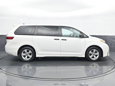 2020 Toyota Sienna L 7-Passenger