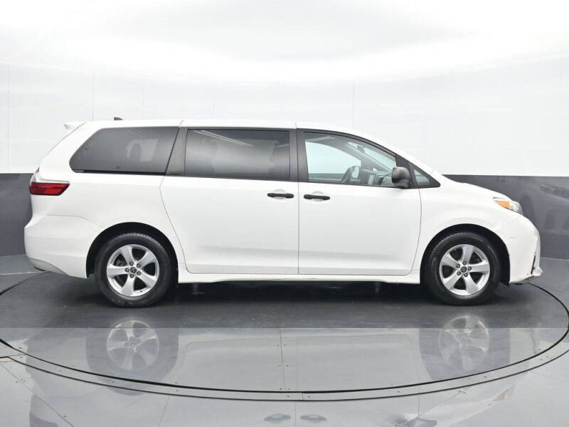 2020 Toyota Sienna L 7-Passenger