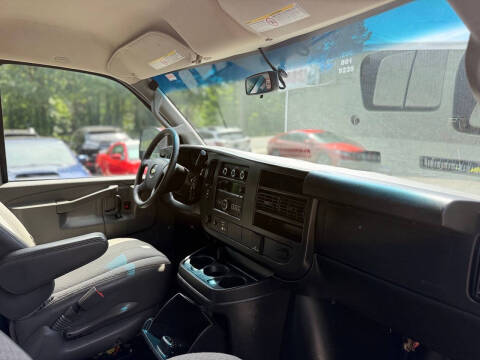 2017 Chevrolet Express 2500