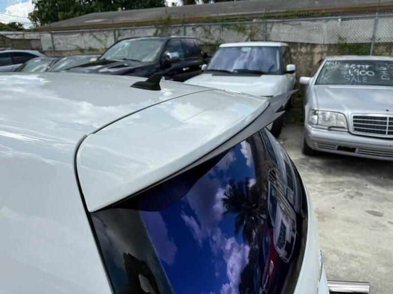 2012 Volkswagen GTI Base PZEV