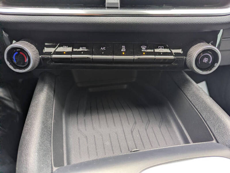 2026 Chevrolet Equinox EV LT 1