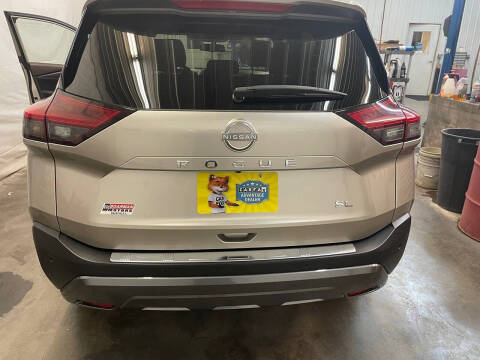 2023 Nissan Rogue SL