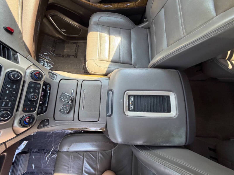 2017 GMC Yukon Denali