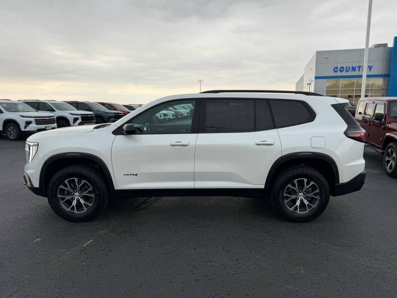 2024 GMC Acadia AT4