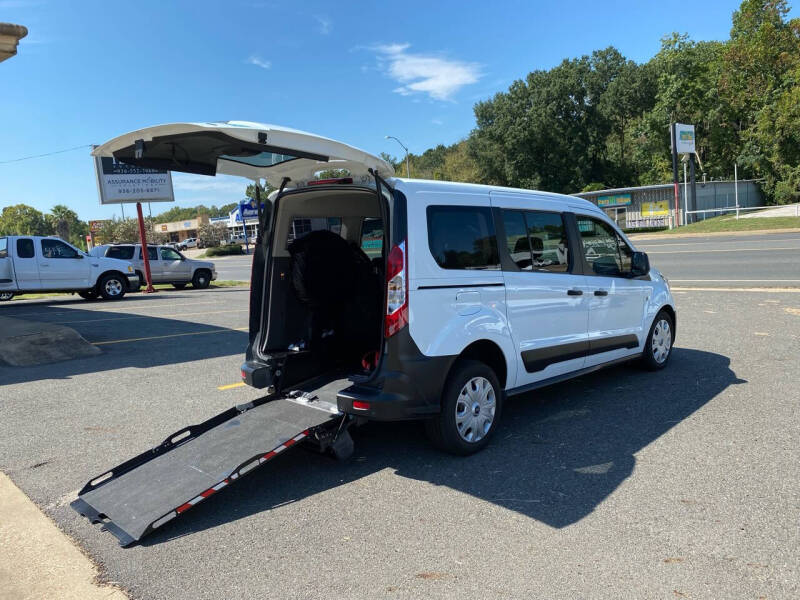 2020 Ford Transit Connect XL photo 2