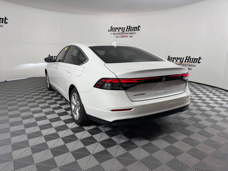 2025 Honda Accord LX