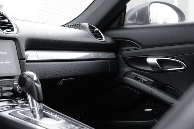 2018 Porsche 718 Cayman