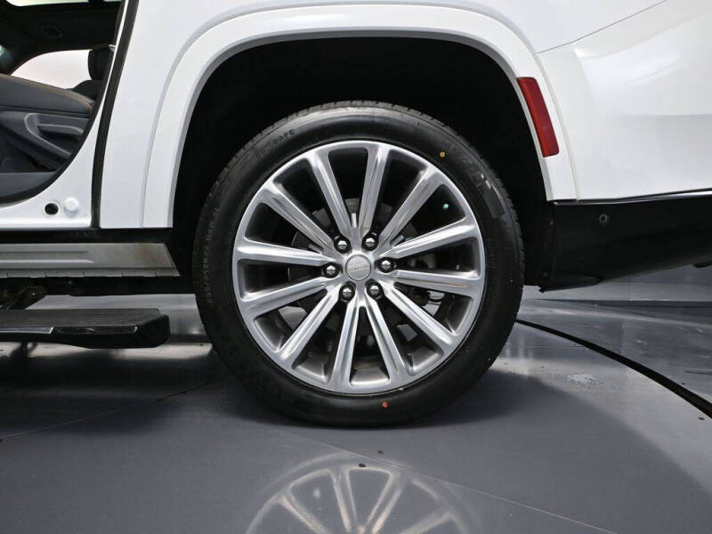 2023 Jeep Grand Wagoneer L Series II