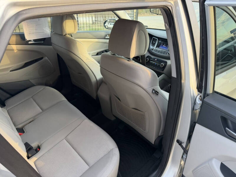 2017 Hyundai Tucson SE