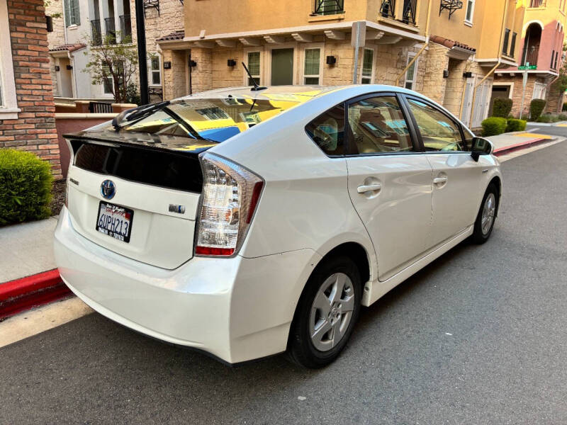 2011 Toyota Prius Three