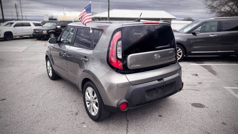 2014 Kia Soul +