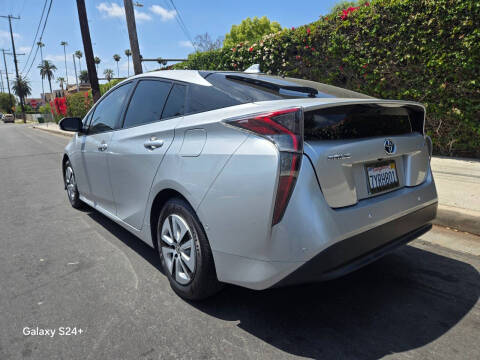 2017 Toyota Prius Two