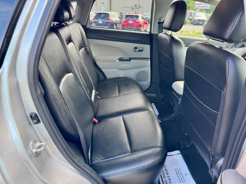 2019 Mitsubishi Outlander Sport ES