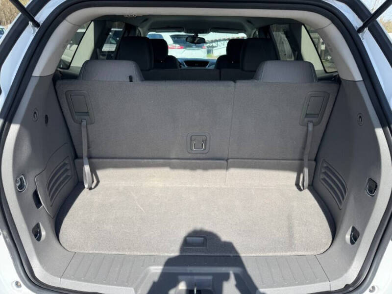 2016 Chevrolet Traverse LS
