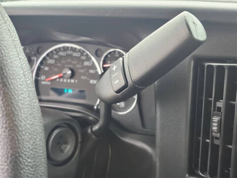 2025 Chevrolet Express 2500