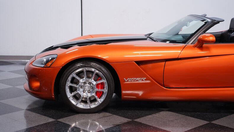 2010 Dodge Viper SRT-10
