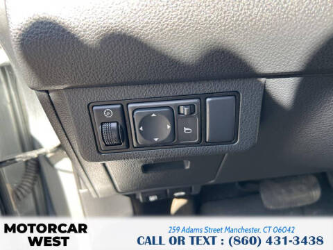 2009 Nissan Versa 1.8 S