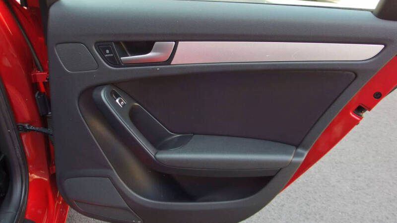 2013 Audi A4 2.0T quattro Premium