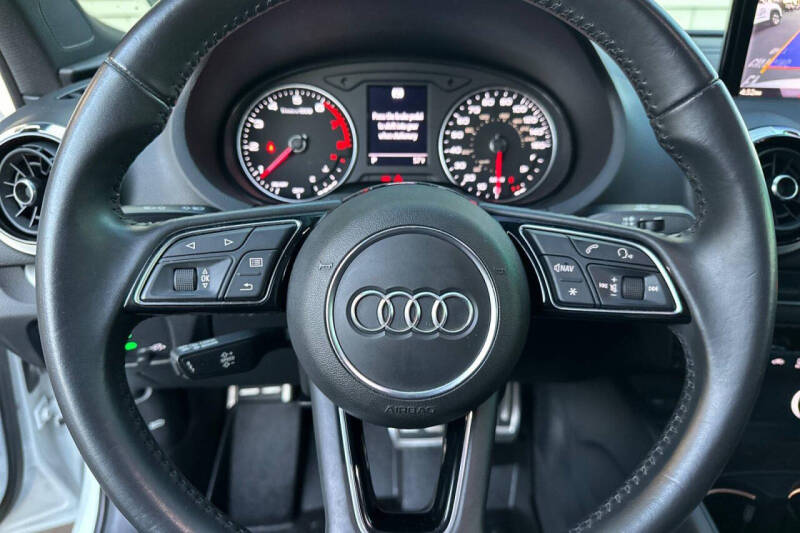 2019 Audi A3 Titanium 40 TFSI