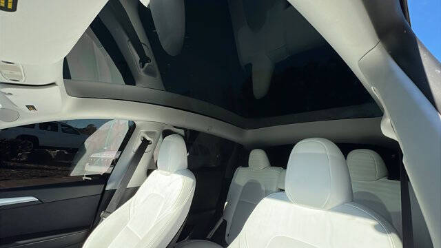 2025 Tesla Model Y Long Range