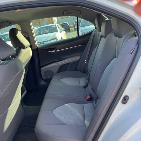 2021 Toyota Camry LE