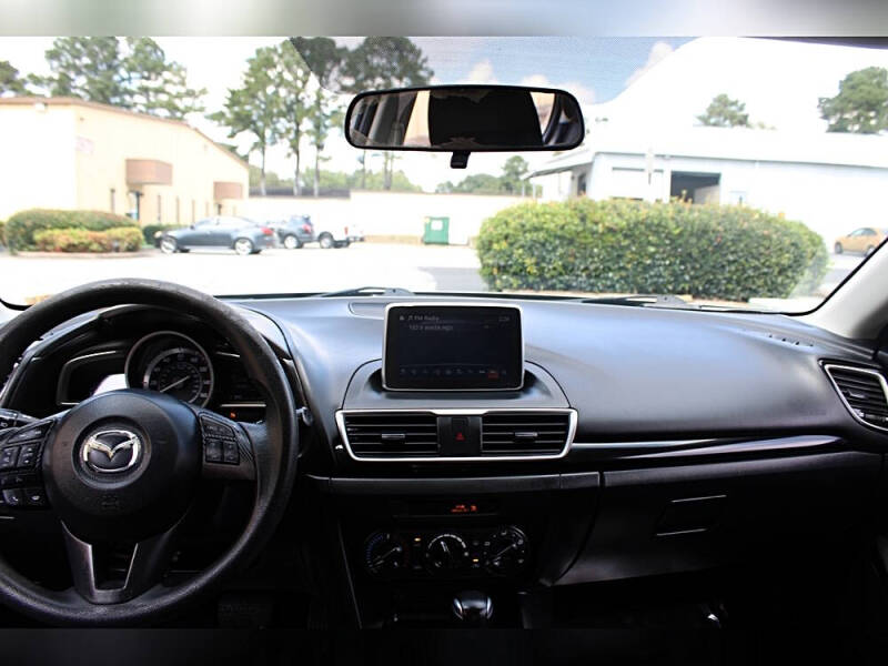 2015 Mazda MAZDA3 i Sport