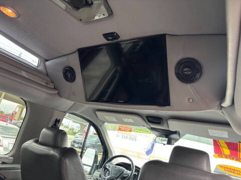 2017 Ford Transit 150 XLT