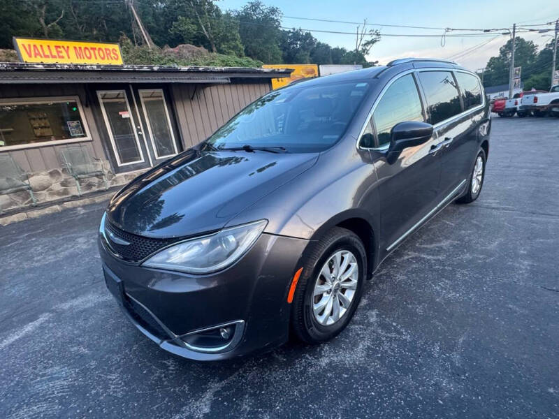 2019 Chrysler Pacifica Touring L