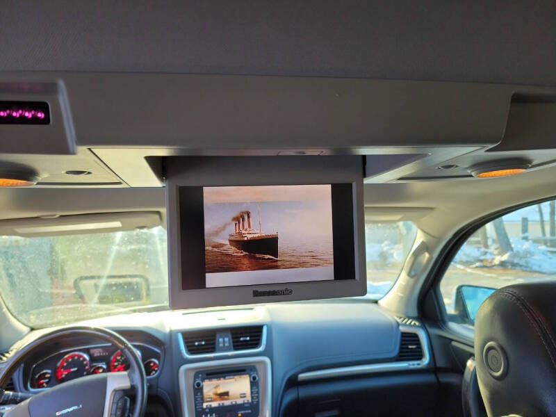 2013 GMC Acadia Denali