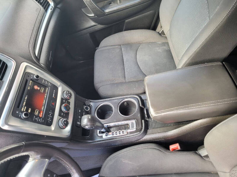 2015 GMC Acadia SLE-1