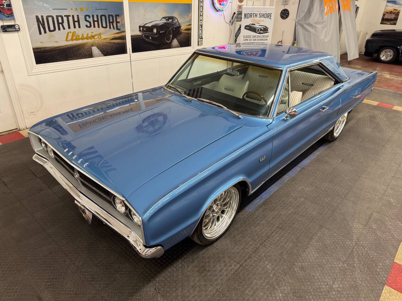 1967 Dodge Coronet 29