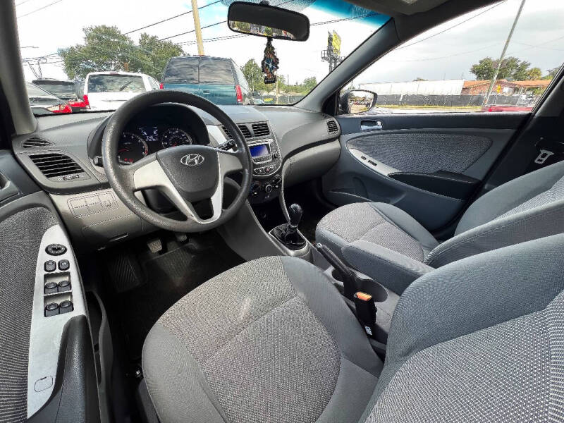 2014 Hyundai Accent GS