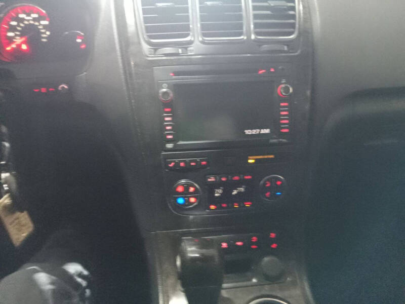 2011 GMC Acadia Denali