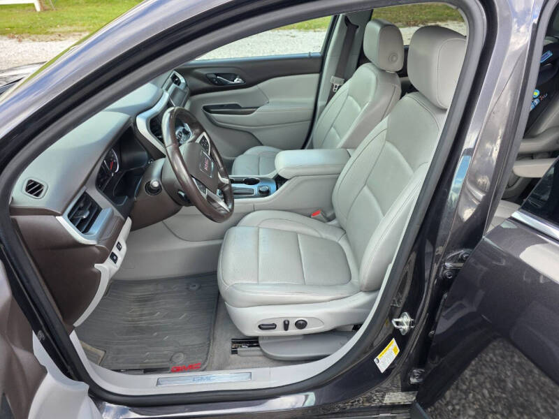 2017 GMC Acadia SLT-1