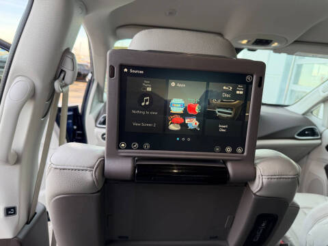 2020 Chrysler Pacifica Touring L Plus