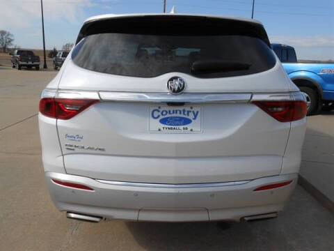 2024 Buick Enclave Essence