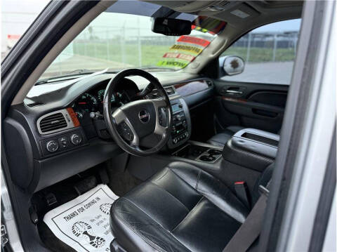 2012 GMC Yukon XL SLT