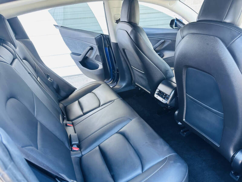 2020 Tesla Model 3 Standard Range Plus