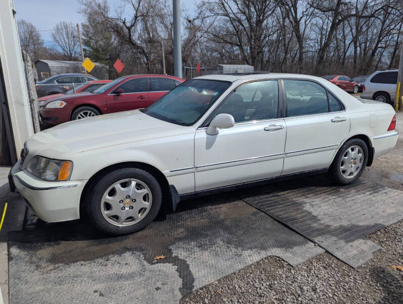 2000 Acura RL for sale at AUTO PROS SALES AND SERVICE in Belleville IL