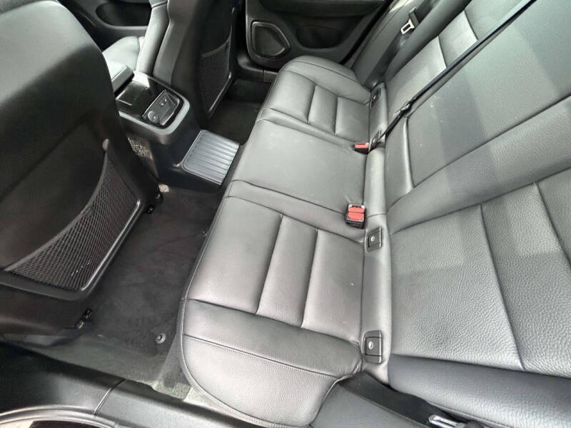 2025 Volvo S60 T8 Plus