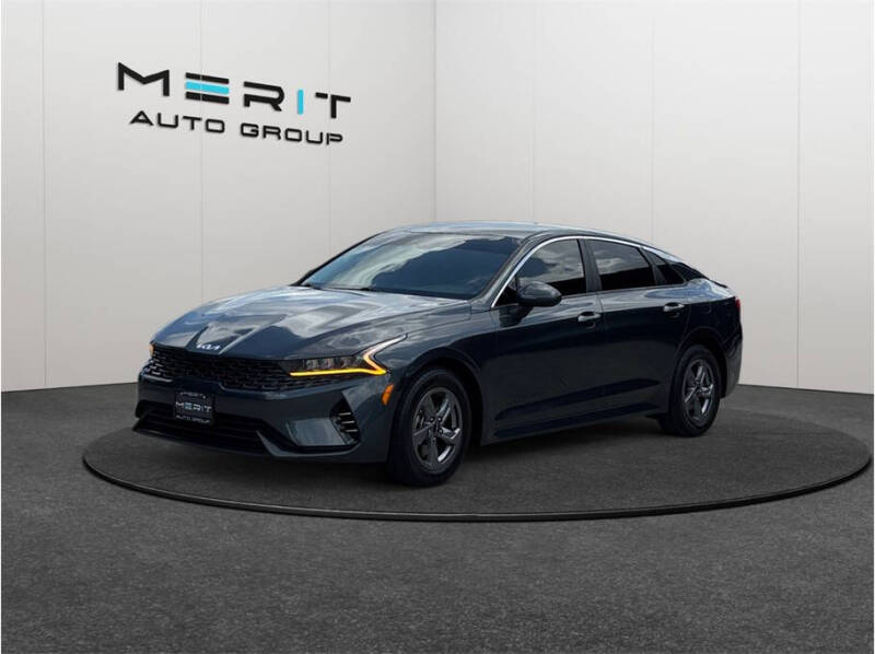 2022 Kia K5