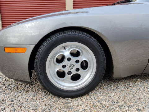 1986 Porsche 944 Turbo