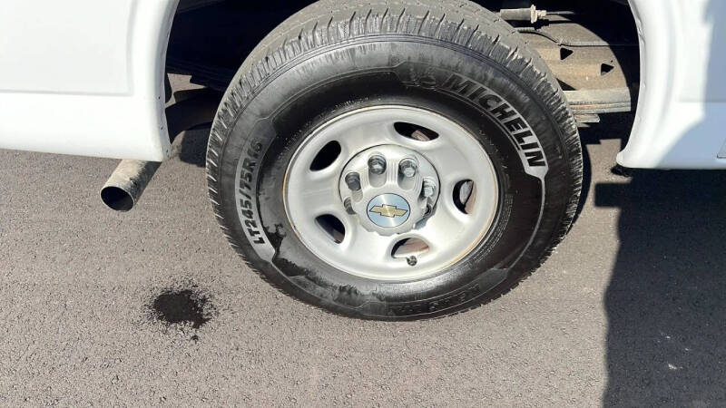 2022 Chevrolet Express 2500