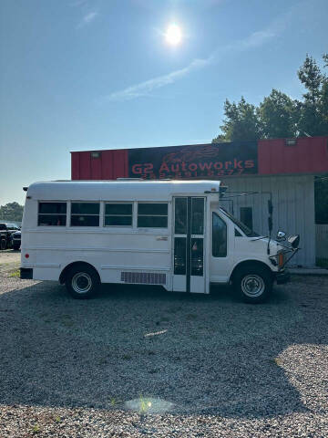 2000 GMC Savana for sale at G2 Autoworks in Elm City NC