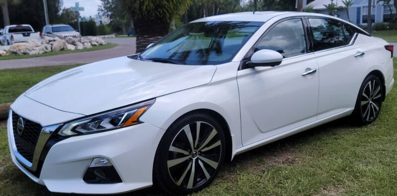 2020 Nissan Altima for sale at WHEELS "R" US 2017 LLC in Hudson FL