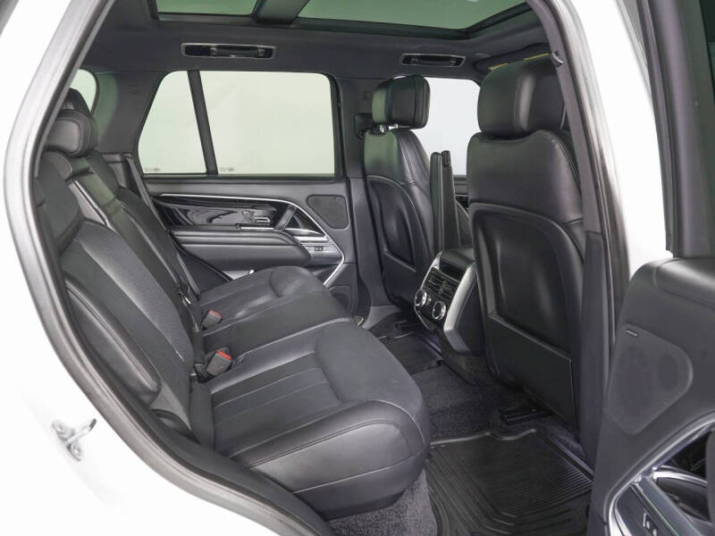 2023 Land Rover Range Rover P400 SE