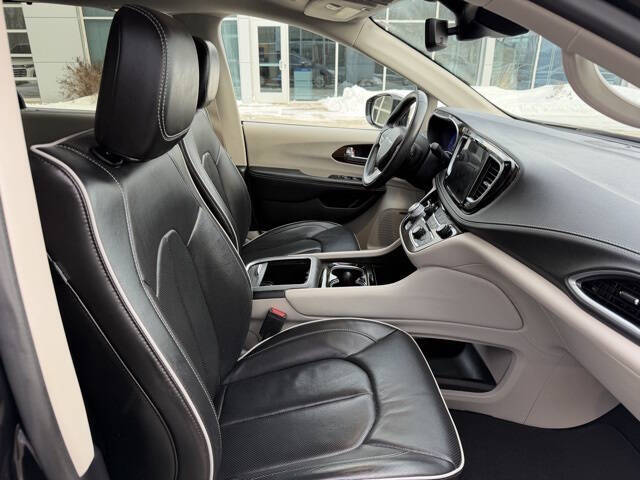 2022 Chrysler Pacifica Limited