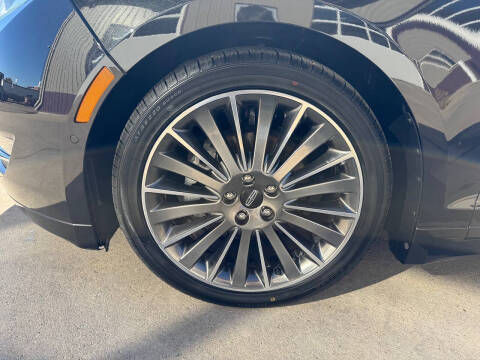 2014 Lincoln MKZ Hybrid